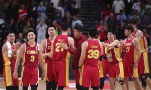 排面！《新闻联播》报道中国男篮获得亚洲杯亚军