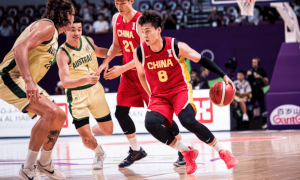 值得敬佩！赵睿诠释男篮精神 胡明轩决赛差点封神