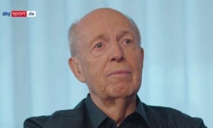 前药厂经理:今晚运气好或能爆冷,拜仁的统治力无损德甲吸引力