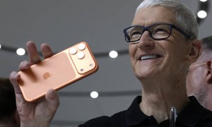 iPhone 17只是开始!苹果将陆续推出10款新品,首款无显示屏智能眼镜也将亮相